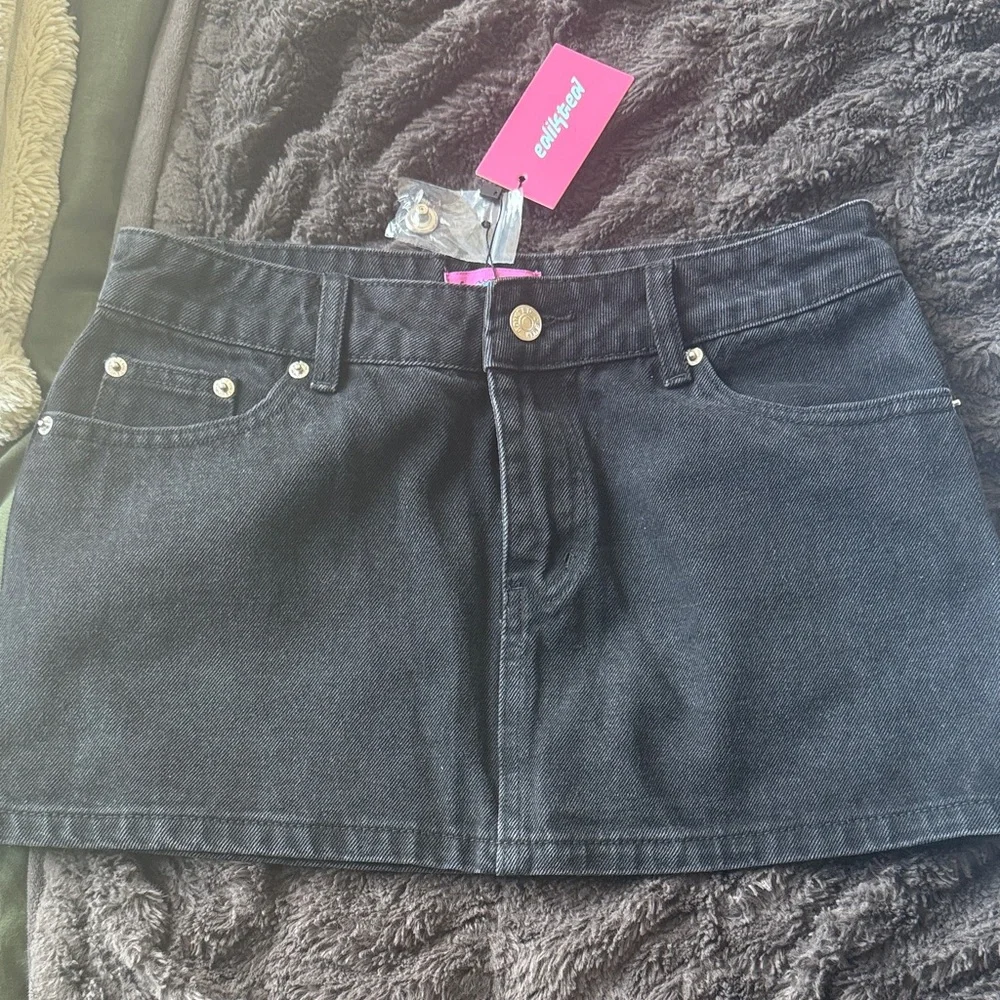 Edikted Charcoal Mini Skirt - Picture 1 of 3